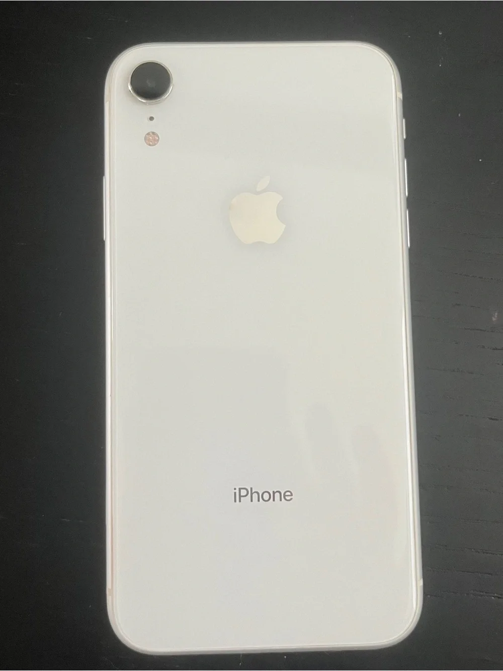 Apple iPhone XR 64GB – Unlocked / No SIM Restrictions. Very Good Condition